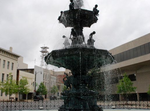 File:Court Square Fountain Montgomery.jpg - Wikimedia Commons