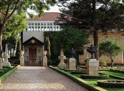 File:Shrine-of-Bahaullah.jpg - Wikimedia Commons