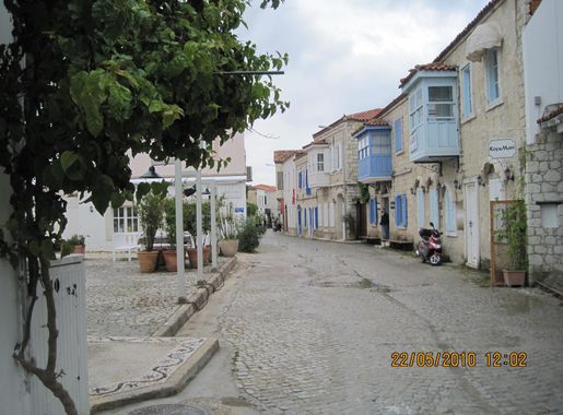 File:Alaçatı, 35930 Alaçatı Belediyesi-Çeşme-İzmir, Turkey - panoramio  (4).jpg - Wikimedia Commons