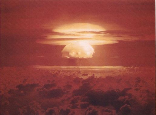 File:Castle Bravo Blast.jpg - Wikipedia