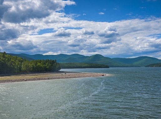 File:Ashokan Reservoir and Burroughs Range.jpg - Wikimedia Commons