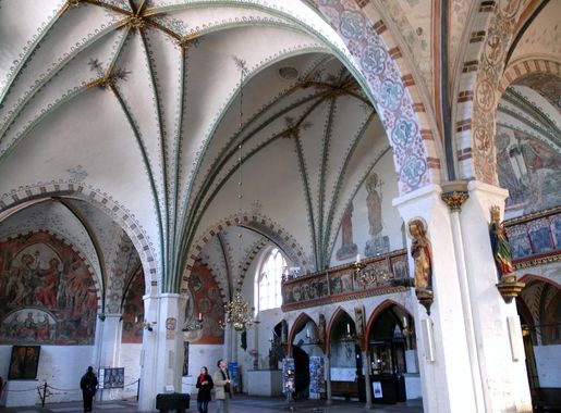 File:Lübeck Heiligen-Geist-Hospital 070311.jpg - Wikimedia Commons