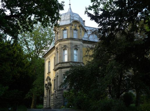 File:Willa Schroedera Muzeum Lubuskie, w Gorzowie.JPG - Wikimedia Commons
