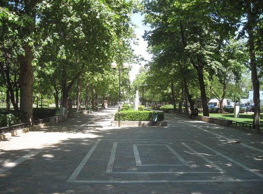 File:Alkazar park - Entrance.JPG - Wikimedia Commons