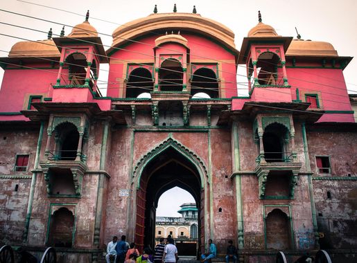 File:Main Entrance of Ramnagar Fort, Varanasi.jpg - Wikimedia Commons