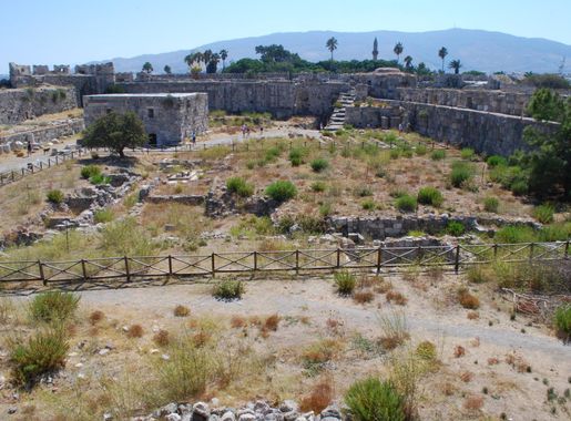 File:Inside Neratzia Castle Kos.jpg - Wikimedia Commons