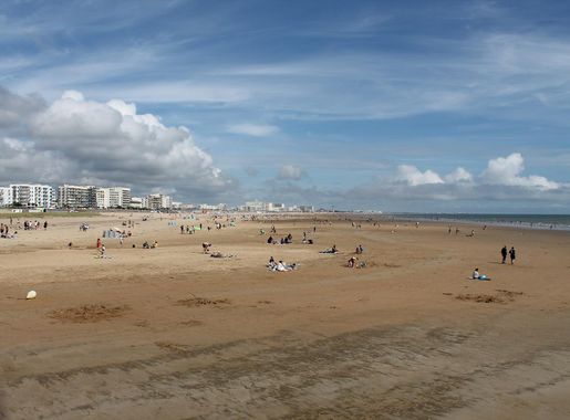 Fichier:Saint-Jean-de-Monts - Plage 02.jpg — Wikipédia