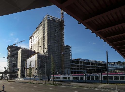 Datei:Toni-Areal Zürich (Juli 2012).jpg – Wikipedia