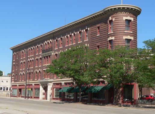 File:Flatiron Hotel (Omaha) from E 1.JPG - Wikimedia Commons