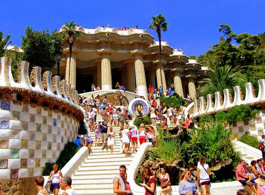 File:Parc Güell (Barcelona) - 58.jpg - Wikimedia Commons