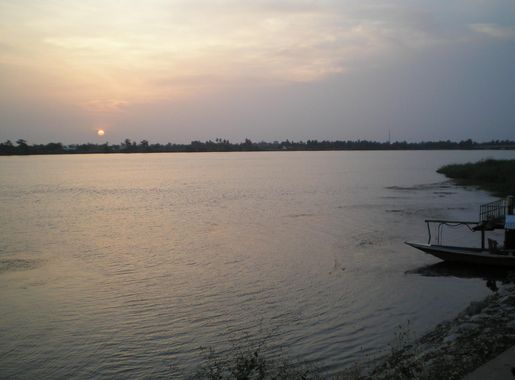 File:Sunset on Volta river, Sogakope, Ghana.jpg - Wikimedia Commons