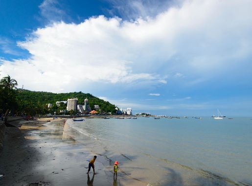 Free Images : sea, landscape, blue, sky, nature, vietnam, Thuy Van beach,  scenery, cloud, body of water, coast, coastal and oceanic landforms, shore,  ocean, tropics, promontory, tourism, bay, horizon, tree, caribbean,  vacation,