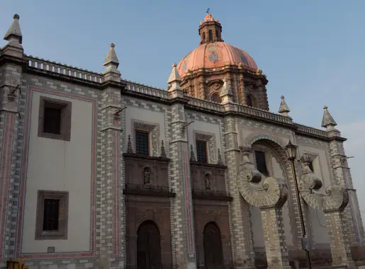 File:Templo de Santa Rosa de Viterbo, Vista Exterior.JPG - Wikimedia Commons