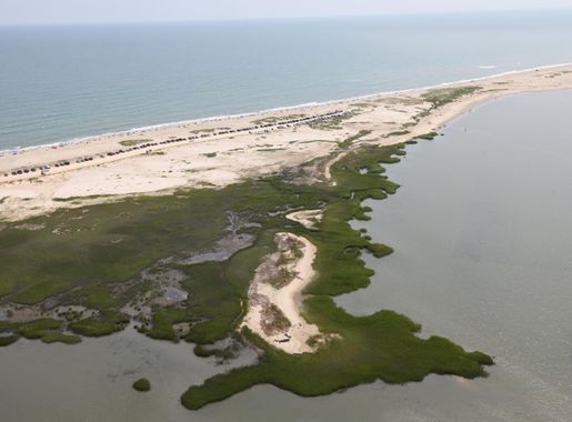 File:Day 4 - Tom's Cove, Chincoteague National Wildlife Refuge - Hurricane  Sandy Aerial Tour (16663917761).jpg - Wikimedia Commons