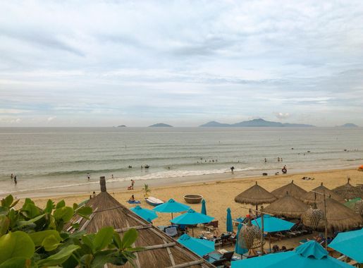 File:Beautiful beach of Hoi An (24675493337).jpg - Wikimedia Commons