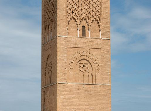 Fichier:Hassan Tower, Rabat, Marocco (صومعة حسان ).jpg — Wikipédia