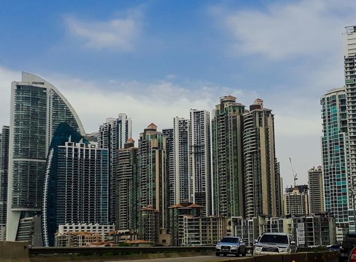 File:Skyline Punta Pacifica Panamá 2017.jpg - Wikimedia Commons