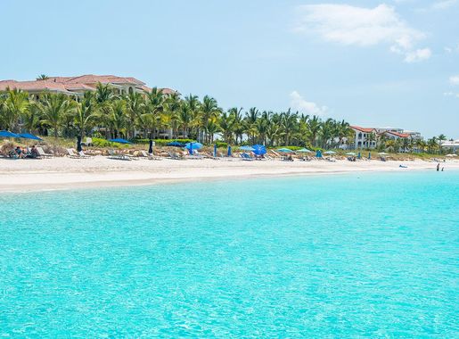 File:Resorts on Grace Bay, Providenciales.jpg - Wikipedia