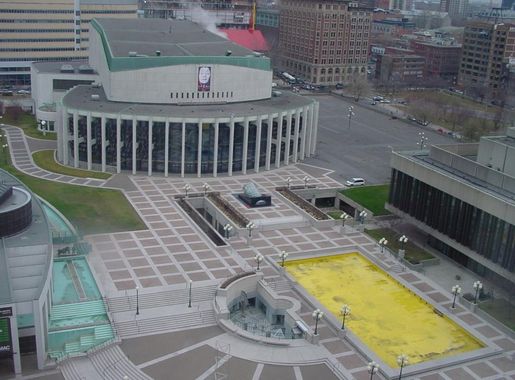 File:Place des Arts de Montréal.jpg - Wikimedia Commons