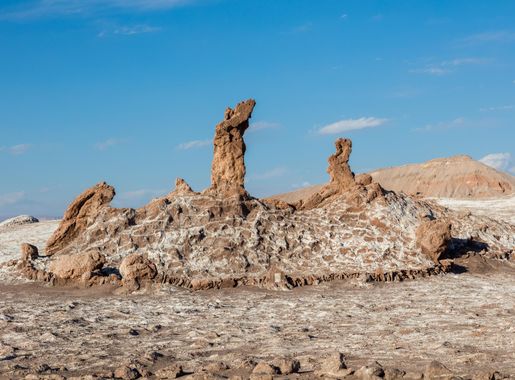 File:Las Tres Marías, Valle de la Luna, San Pedro de Atacama, Chile,  2016-02-01, DD 155.JPG - Wikimedia Commons