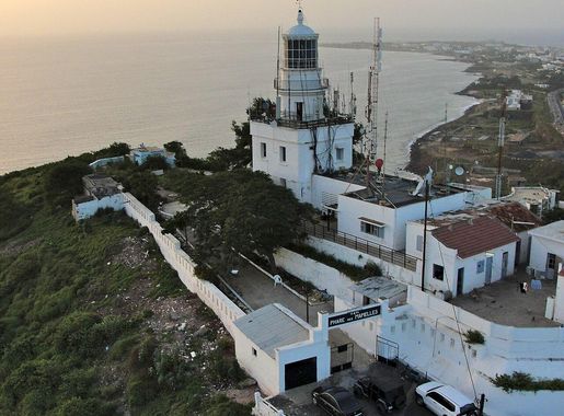 File:Mamelles lighthouse - Dakar - 2.jpg - Wikipedia
