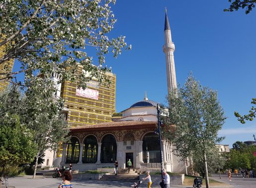 File:Ethem Bey Mosque, Tirana, Albania.jpg - Wikimedia Commons