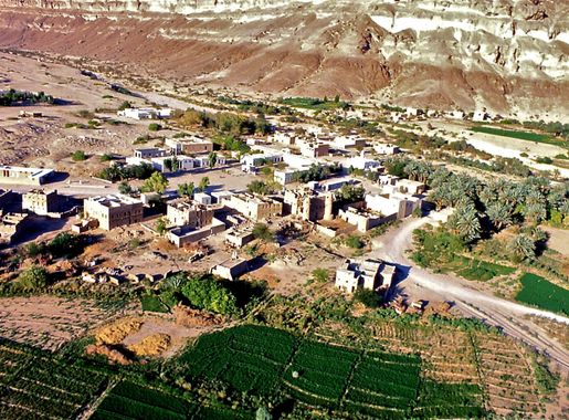 File:Yemen Wadi Hadhramaut 1994 - 167552273 4bcf504886 o.jpg - Wikimedia  Commons