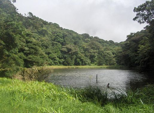 File:Laguna Dantas.JPG - Wikimedia Commons