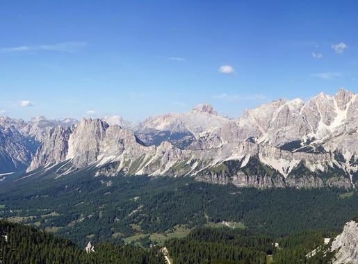 File:Faloria Cortina d'Ampezzo 29.jpg - Wikimedia Commons