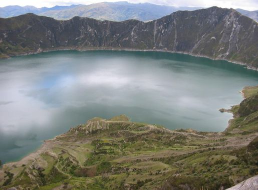 File:Quilotoa. Volcán - Laguna Ecuador (6).jpg - Wikimedia Commons