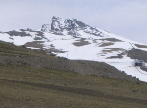 File:Veleta-pico.JPG - Wikipedia