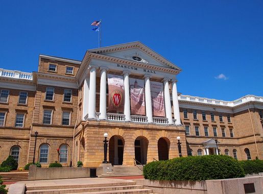 File:Bascom Hall in Madison.JPG - Wikimedia Commons