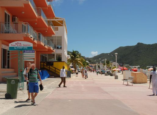 File:Philipsburg, St. Maarten, Netherlands Antilles (32050836613).jpg -  Wikimedia Commons