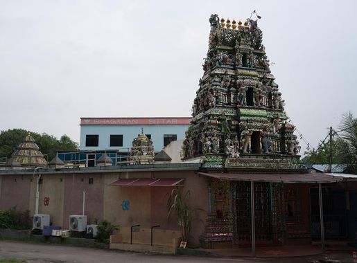 File:Arulmigu Sri Rajakaliamman Glass Temple - Flickr.jpg - Wikimedia  Commons