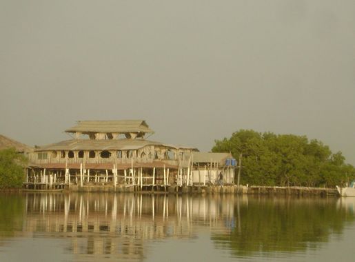 File:Lamin Lodge at sunrise, The Gambia (2011).jpg - Wikimedia Commons