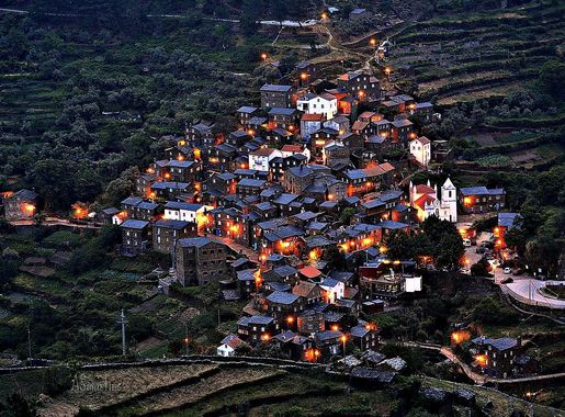 File:Piodão 03 e (34377556703).jpg - Wikimedia Commons