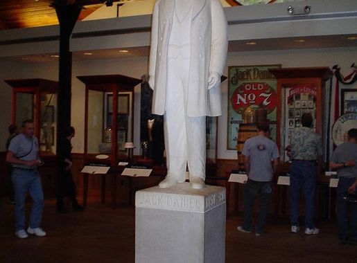 File:Jack Daniel Distillery Lynchburg TN 002.JPG - Wikimedia Commons