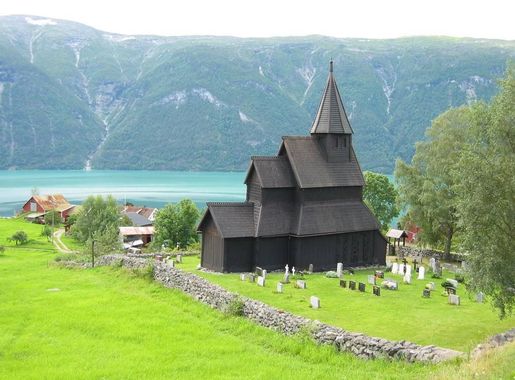 Fil:Urnes Stave Church 1.jpg – Wikipedia