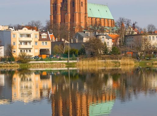 File:Catedral de Gniezno, Polonia, 2012-04-06, DD 04.JPG - Wikimedia Commons