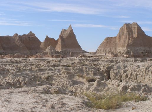 File:Door Trail PA110405 'Chadron Formation' is the surface (34-37 MYA)  Eocene.JPG - Wikimedia Commons