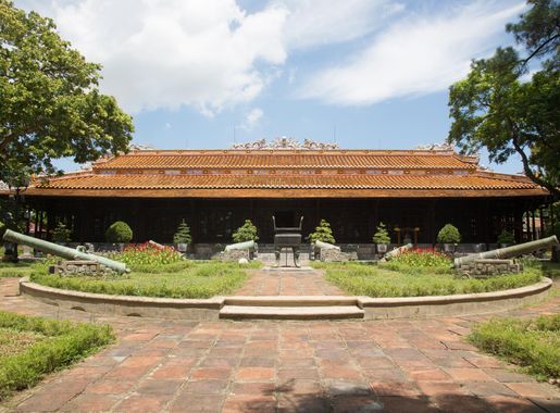 File:Bảo tàng Cổ vật Cung đình Huế (15245479432).jpg - Wikipedia