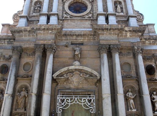 File:Walk in Palermo's streets (3766097733).jpg - Wikipedia