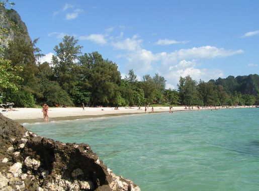 File:Railay Beach.jpg - Wikipedia