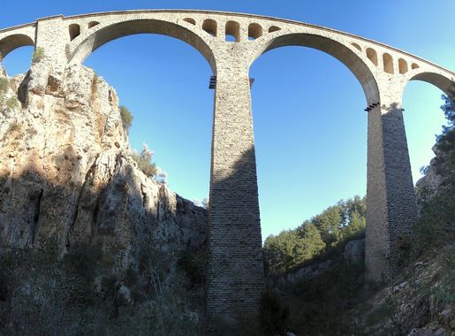 File:Hacıkırı Varda Demiryolu Köprüsü.jpg - Wikipedia