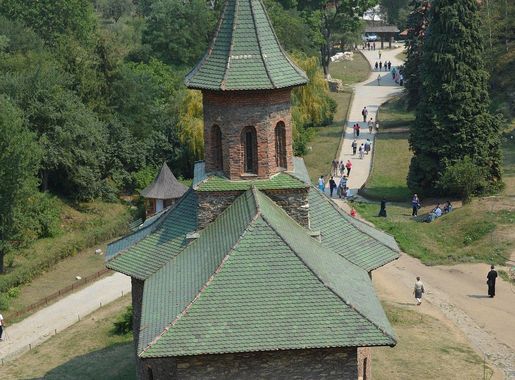 File:Mănăstirea Prislop (1).JPG - Wikimedia Commons