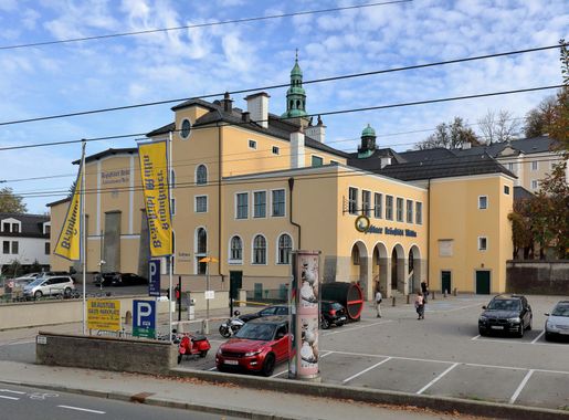 File:Salzburg - Augustiner Bräu (a).JPG - Wikimedia Commons