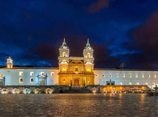 File:Iglesia de San Francisco, Quito, Ecuador, 2015-07-22, DD 217-219  HDR.JPG - Wikimedia Commons