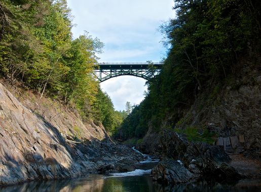 File:Quechee Gorge Bridge.jpg - Wikimedia Commons