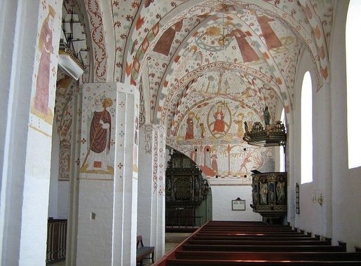 Fil:Fanefjord Church interior.JPG - Wikipedia, den frie encyklopædi