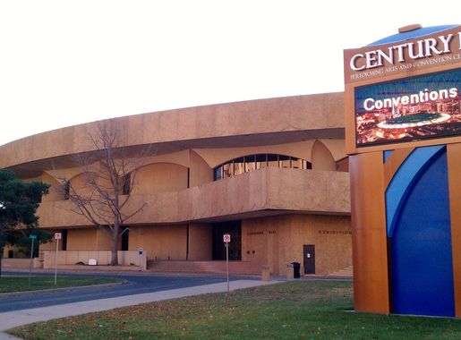 File:Century II.jpg - Wikimedia Commons